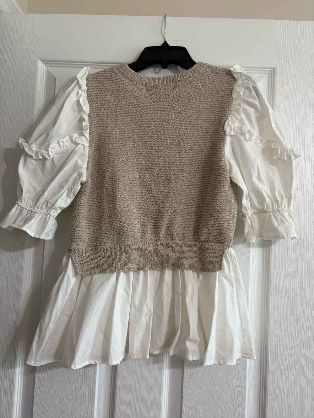 Sofie the label women mixed media white tan ruffle puff sleeve top size medium - Picture 11 of 11